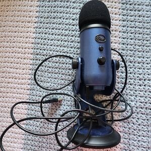 Yeti USB Microphone - Midnight